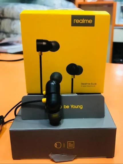 Realme Earbuds with Mic for Android Smartphones